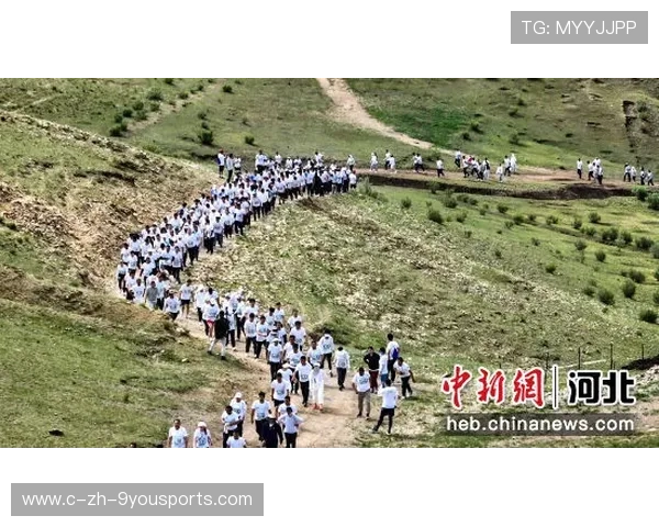 “徒步定向越野:东部新区赛场极速挑战大自然” “徒步定向越野:东部新区赛场极速挑战大自然”